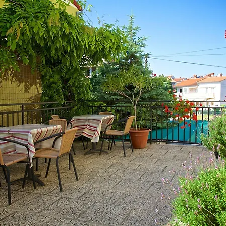 بيت ضيافة Confort Exclusive 3*