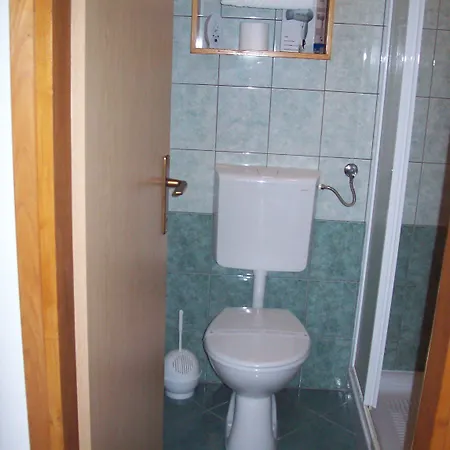 Confort Exclusive بيت ضيافة